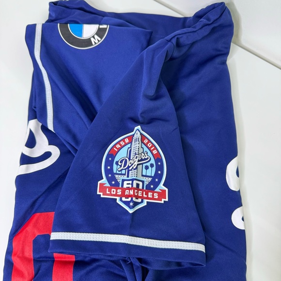 New DODGERS Dave Roberts JERSEY #30 Los Angeles MLB Manager XL Extra Large - Picture 3 of 5